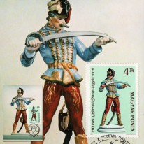 Porcelana Huzar z Szablą