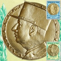 Charles de Gaulle i F....